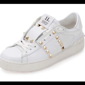 Valentino Garavani Rock Stud Sneacker